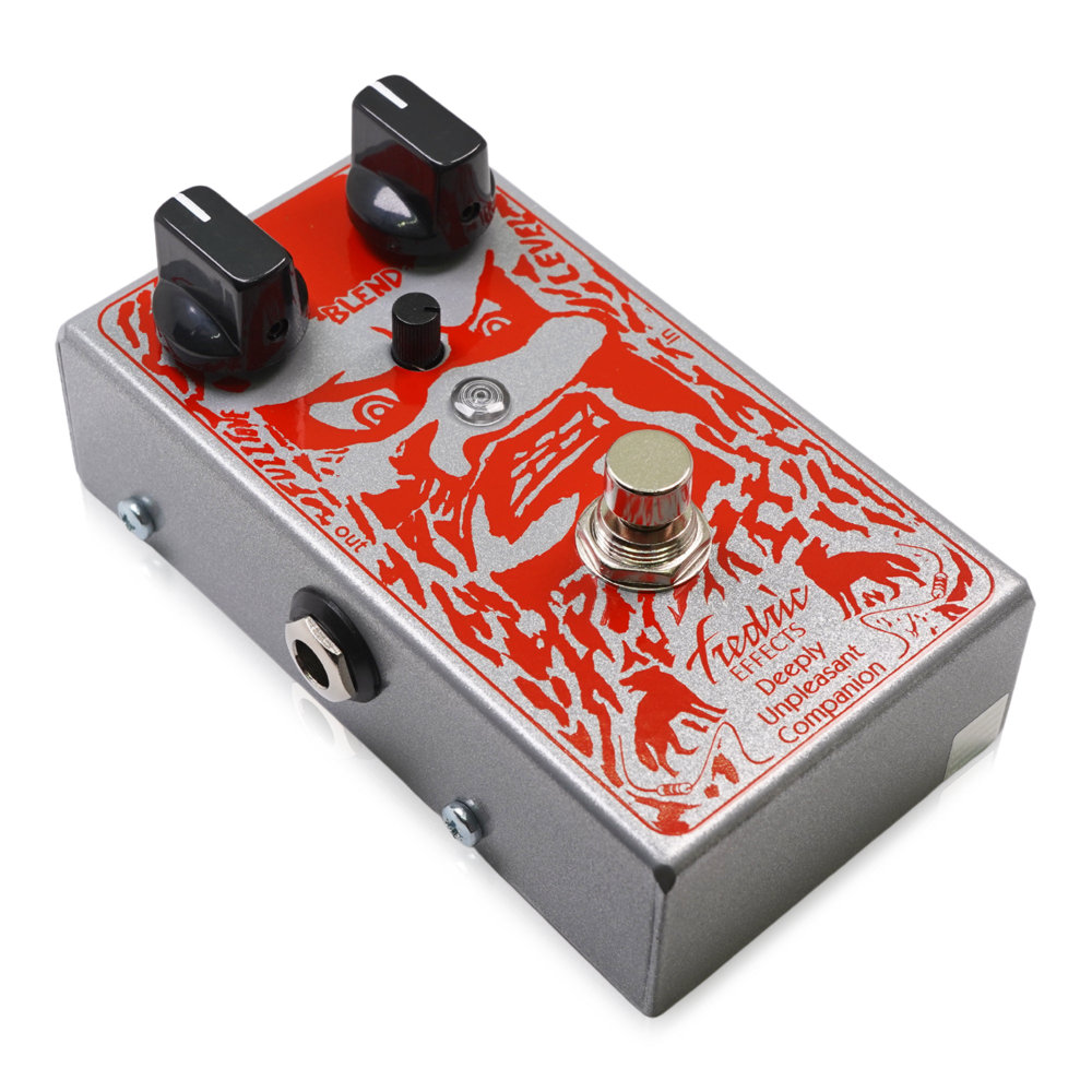 Fredric Effects Deeply Unpleasant Companion ベースエフェクター 全体画像