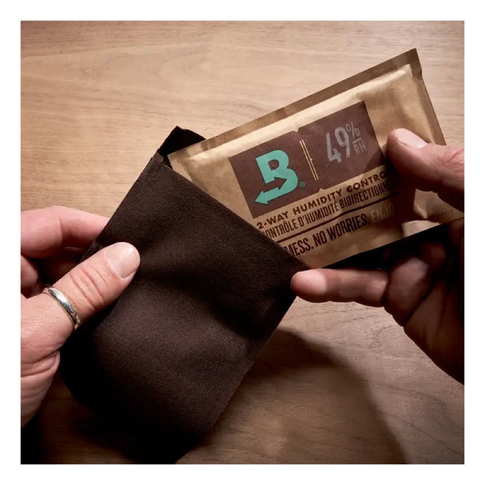 Boveda 49％RH REFILL PACK 楽器専用湿度コントロール剤 1パック 専用ポーチのご使用をおすすめします