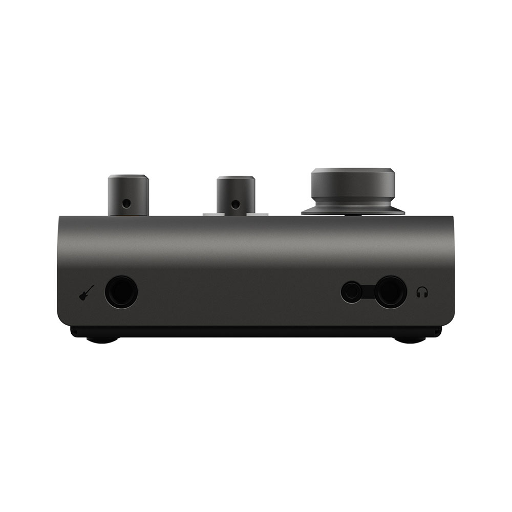 Audient iD4mkII USBオーディオインターフェイス 正面