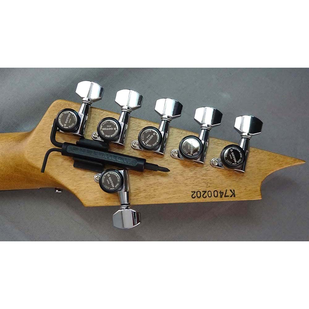 SHRED NECK Trem Tool 2 Ibanez Edgeスタイル用 六角レンチ&ドライバー 使用イメージ画像