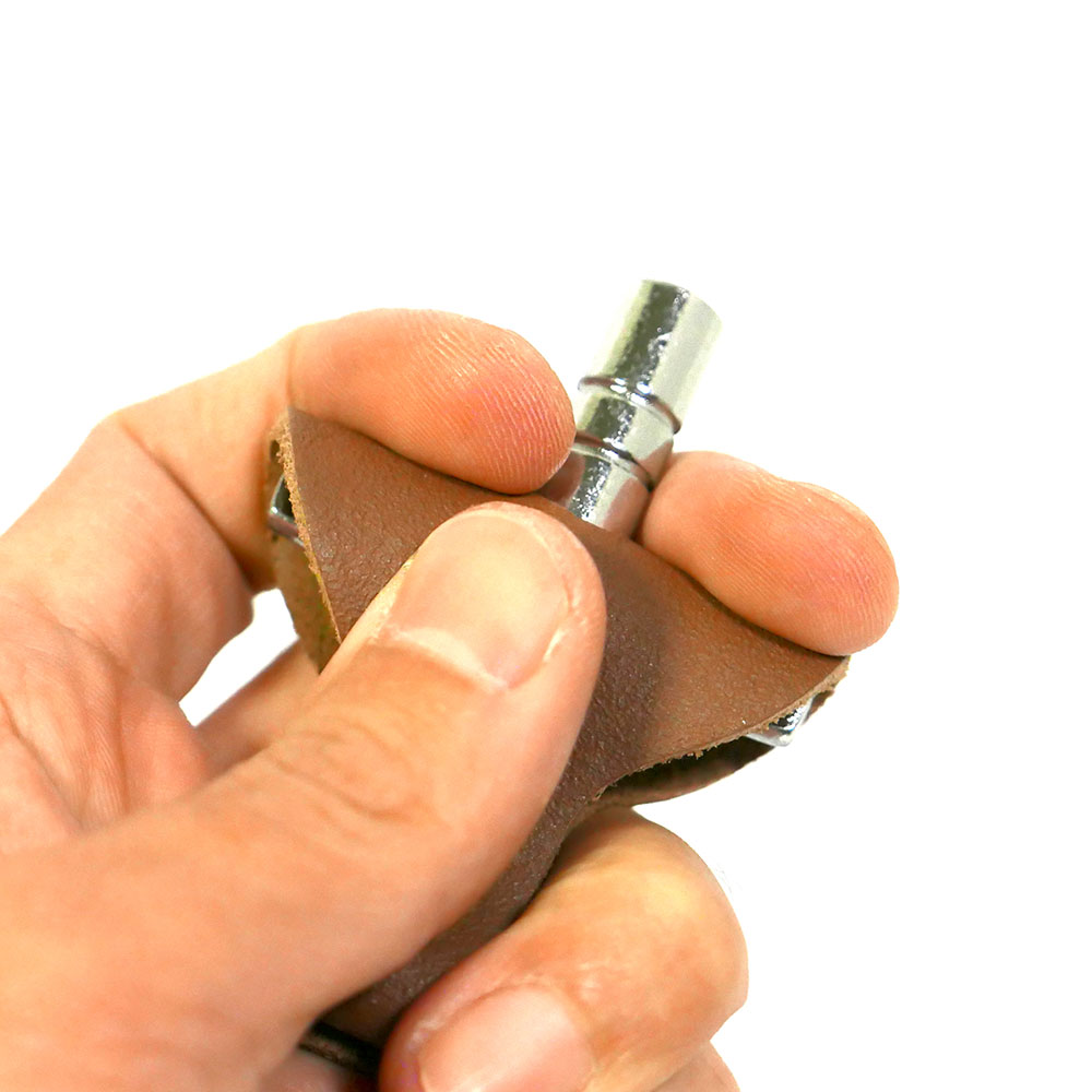 Perri’s KCD-RED レッド ドラムチューニングキーホルダー 使用例