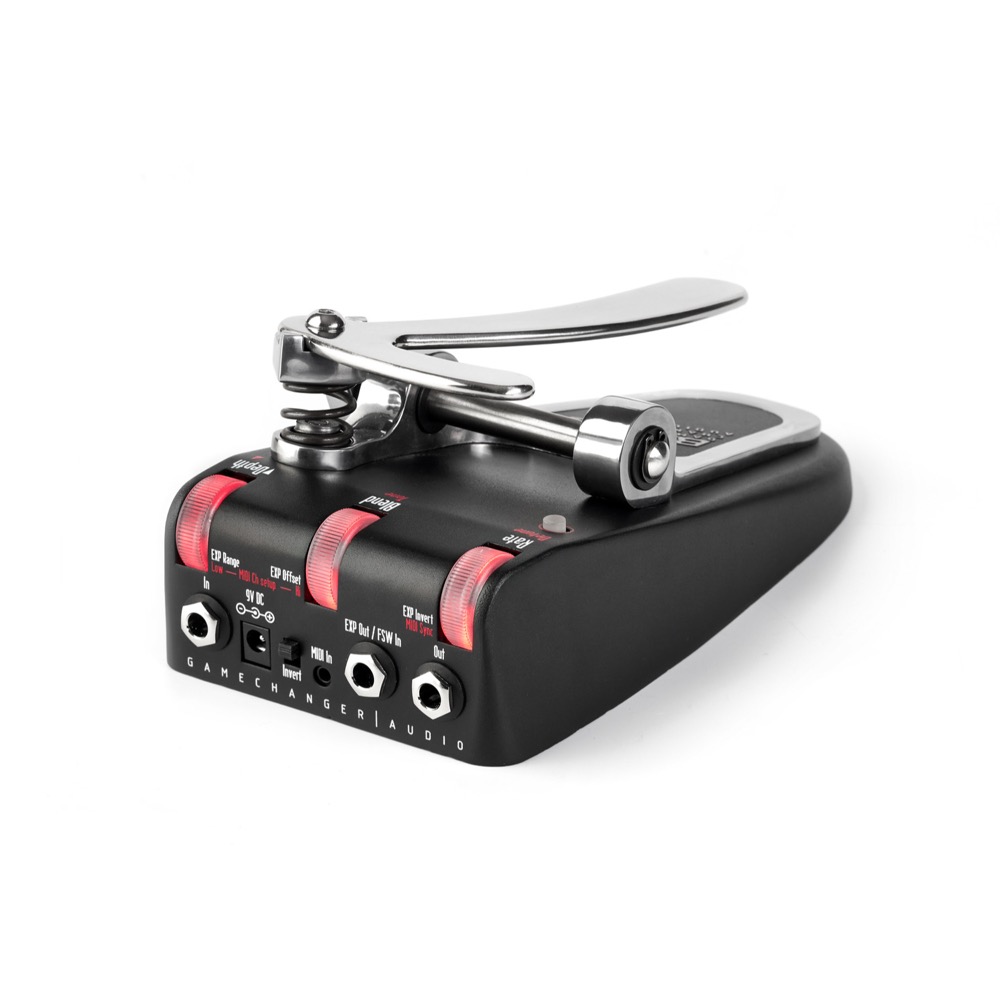 Game Changer Audio BIGSBY Pedal ピッチシフターペダル ギターエフェクター 上部斜めアングル画像レッド