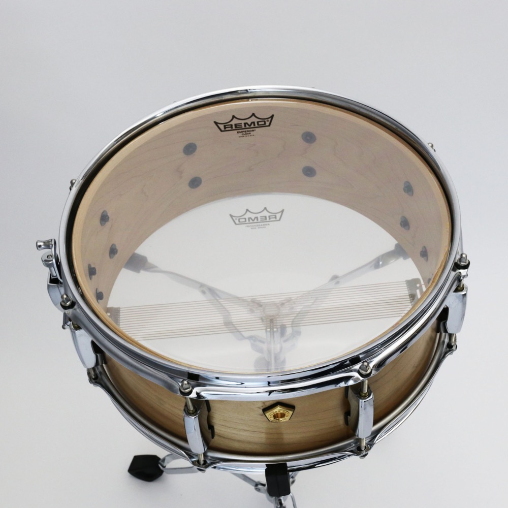 REMO C-14BE CLEAR EMPEROR 14インチ ドラムヘッド 設置例画像