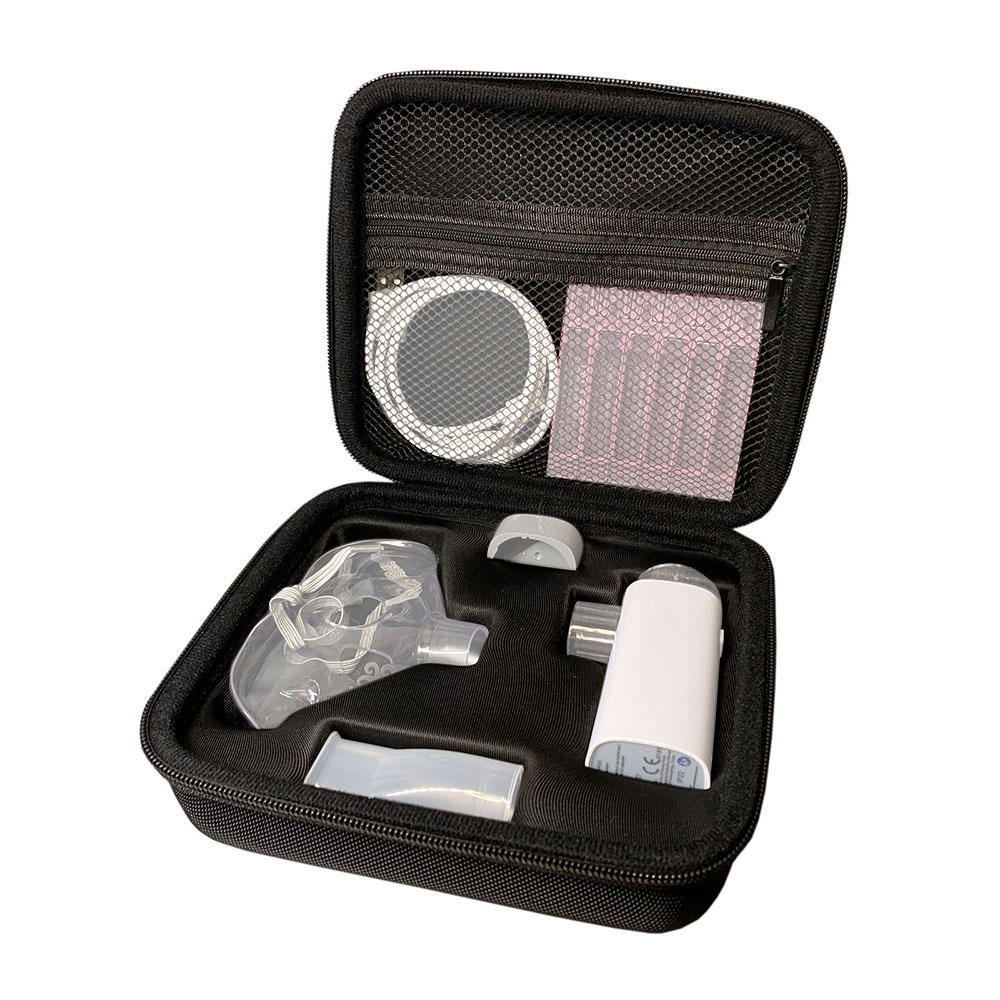 Vocal Mist Travel Case PortableNebulizer専用 本体収納ケース 本体やケーブルを収納した画像