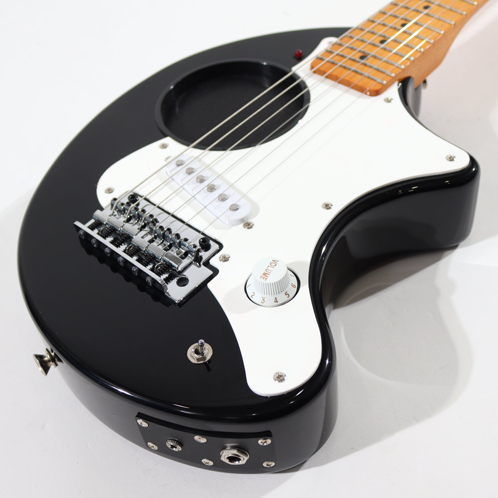 FERNANDES ZO-3 ST ’22 BLK/M エレキギター ボディ全体画像 ジャック部画像