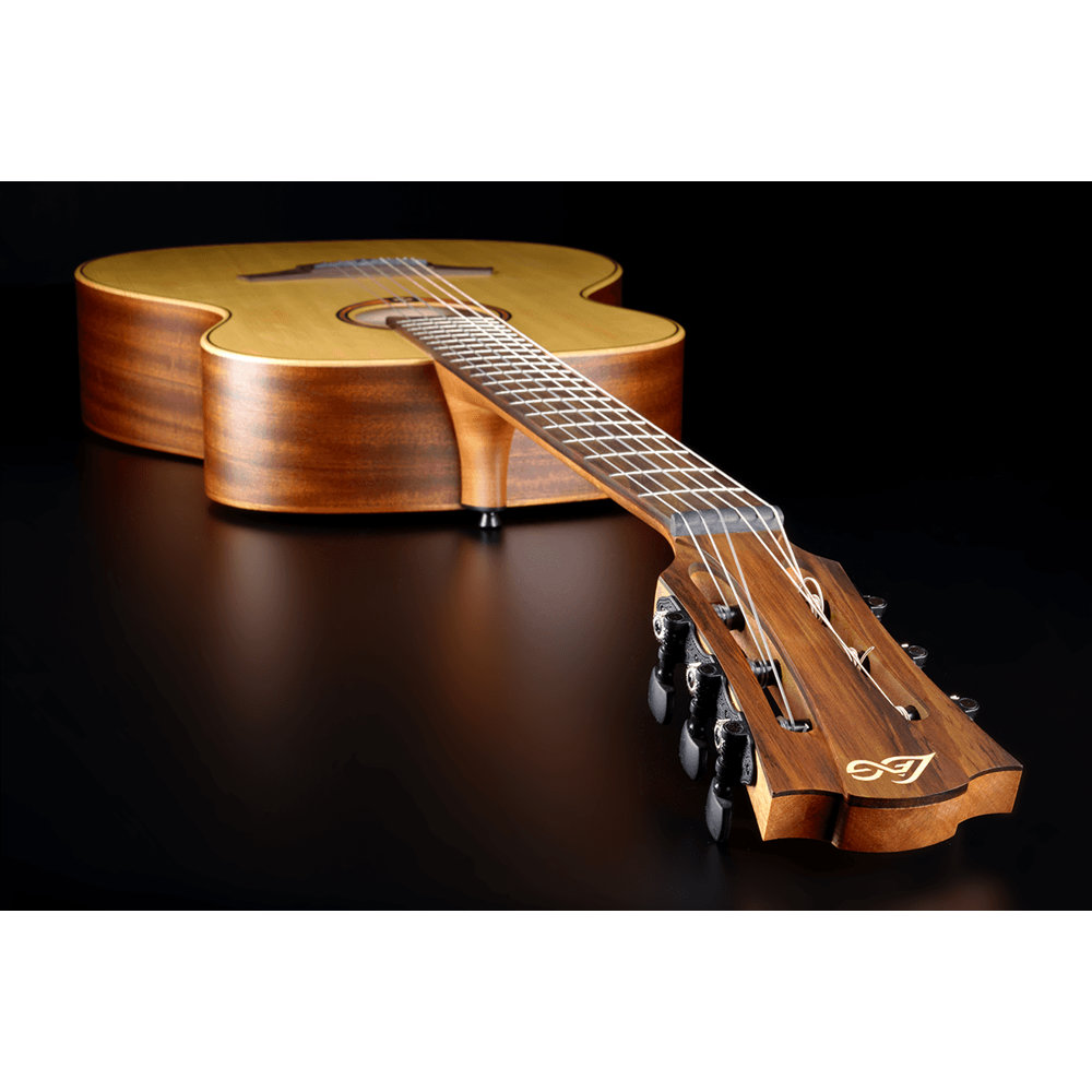 LAG GUITARS ラグギターズ TN70A-NAT クラシックギター 2023年仕様 スプルース単板トップ ヘッドからボディサイド、トップ