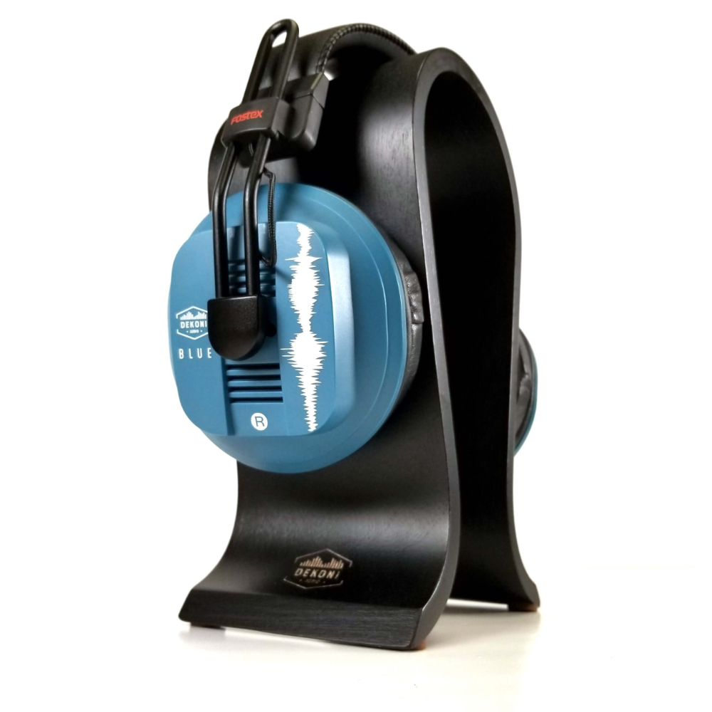 Dekoni Audio デコニオーディオ OMEGA-BLK 木製ヘッドホンスタンド 使用例画像