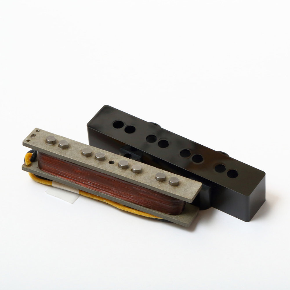 JUNTONE PICKUPS ジュントーンピックアップ JIJ-1 ジャズベース用ピックアップ カバーを外した状態