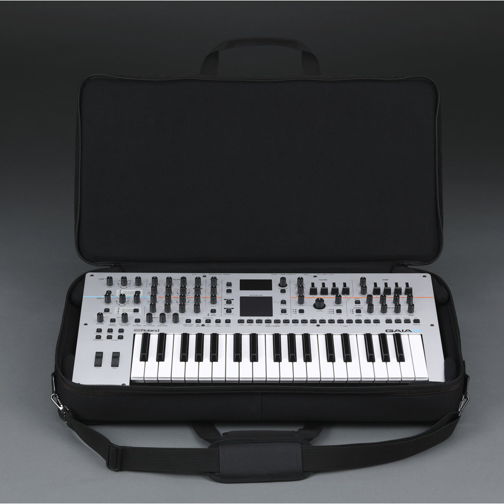 Roland ローランド CB-B37 キーボードバッグ GAIAを収納した状態