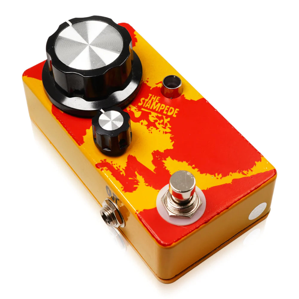 Hungry Robot Pedals ハングリーロボットペダルズ The Stampede ファズ ギターエフェクター フットスイッチ側からのアングル