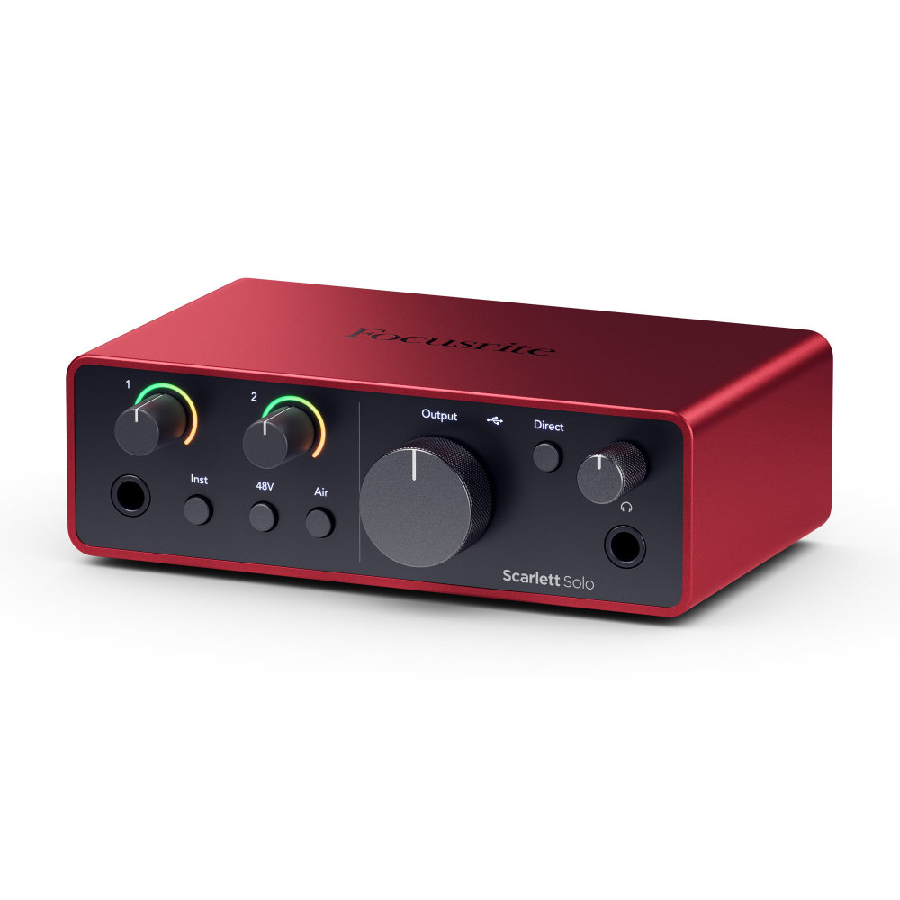 Focusrite Scarlett Solo 4th Gen オーディオインターフェイス 右サイドから正面
