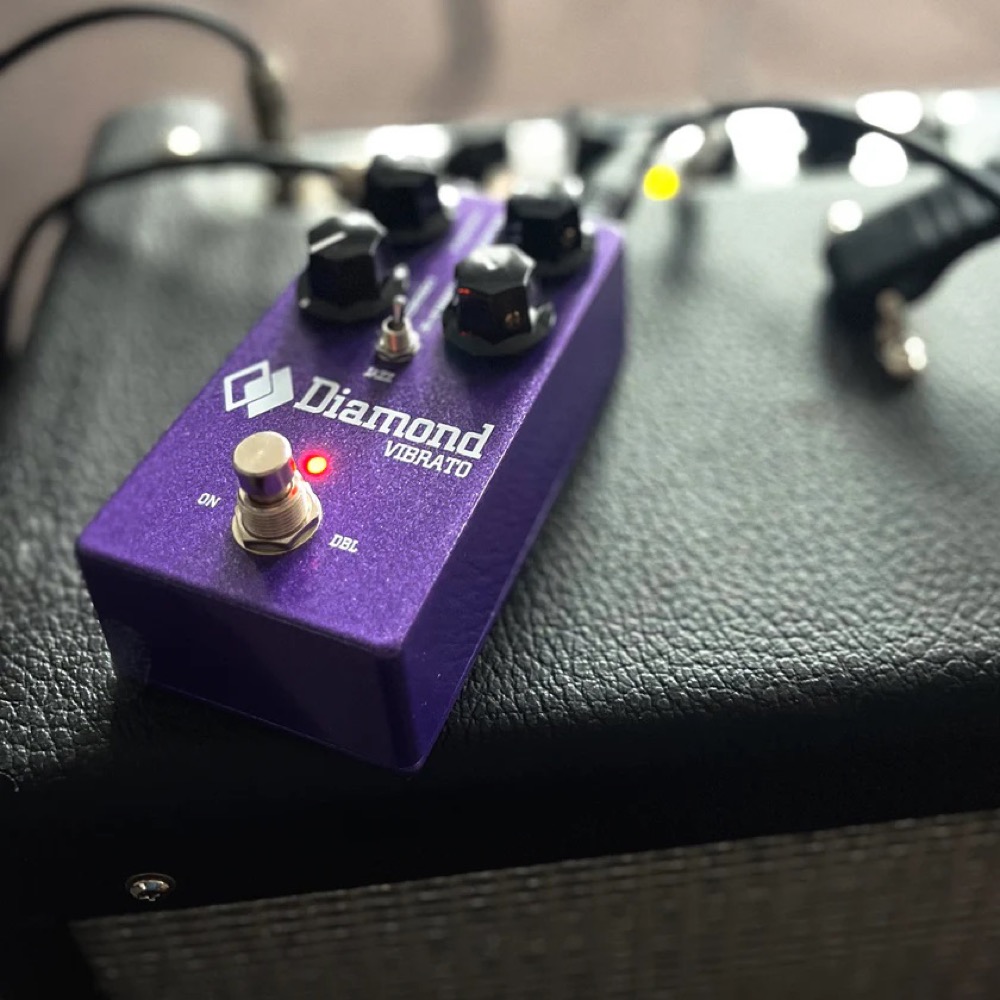 Diamond Pedals ダイヤモンドペダルス VIBRATO ビブラート コーラス ギターエフェクター イメージ画像