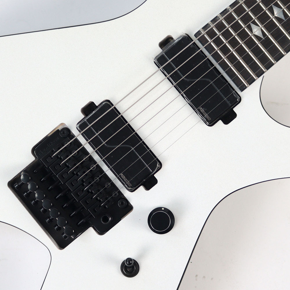 B.C.Rich WARLOCK LEGACY 7 with Floyd Rose Gloss White(White Pearl) 7弦エレキギター アウトレット Floyd Rose tremoloユニット搭載。ピックアップにはFishmanを採用