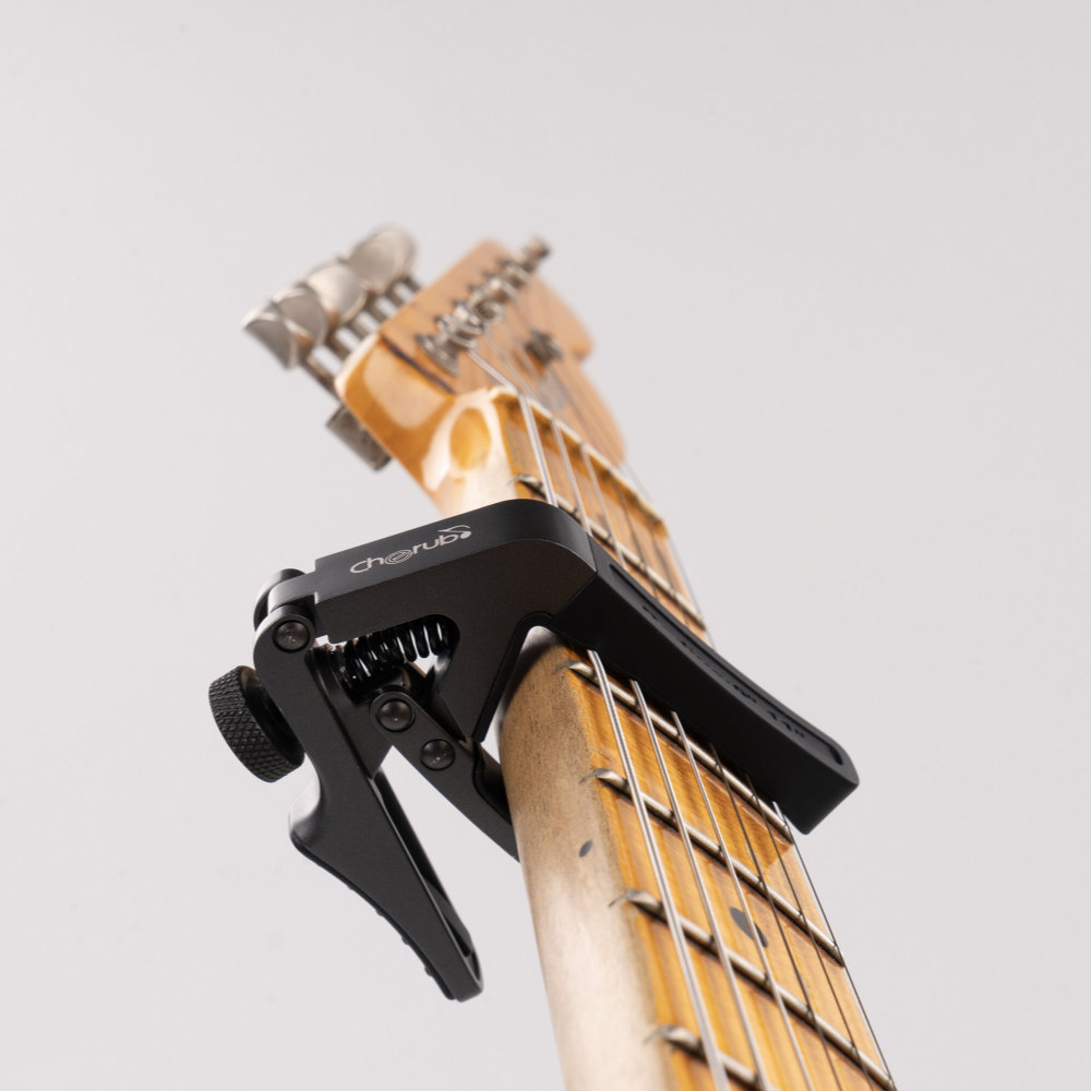 Cherub チェラブ CGC-1 Gemini Capo ギターの種類に合わせてゴムを交換 カポタスト ギターカポ 使用例画像3
