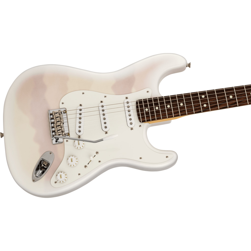 Fender フェンダー Made in Japan Hybrid II 2026 Collection Stratocaster RW Yellow Mist エレキギター ストラトキャスター ボディ斜めアングル画像
