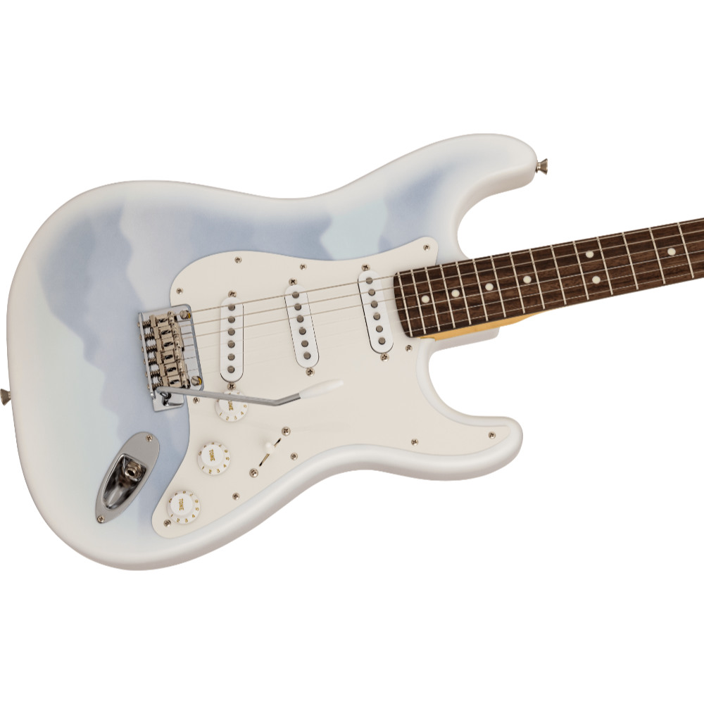 Fender フェンダー Made in Japan Hybrid II 2026 Collection Stratocaster RW Blue Mist エレキギター ストラトキャスター ボディ斜めアングル画像