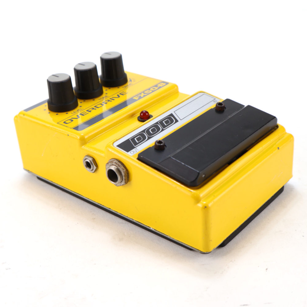 【中古】 オーバードライブ エフェクター DOD FX50-B Overdrive USA ギター用エフェクター 斜めアングル画像