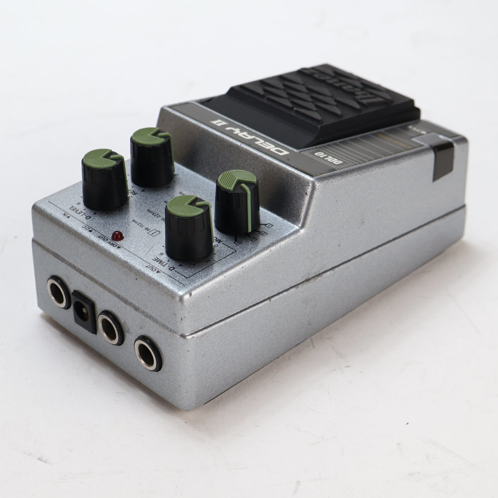 【中古】 ディレイ エフェクター Ibanez アイバニーズ DDL10 DELAY II ギターエフェクター MADE IN JAPAN 日本製 側面