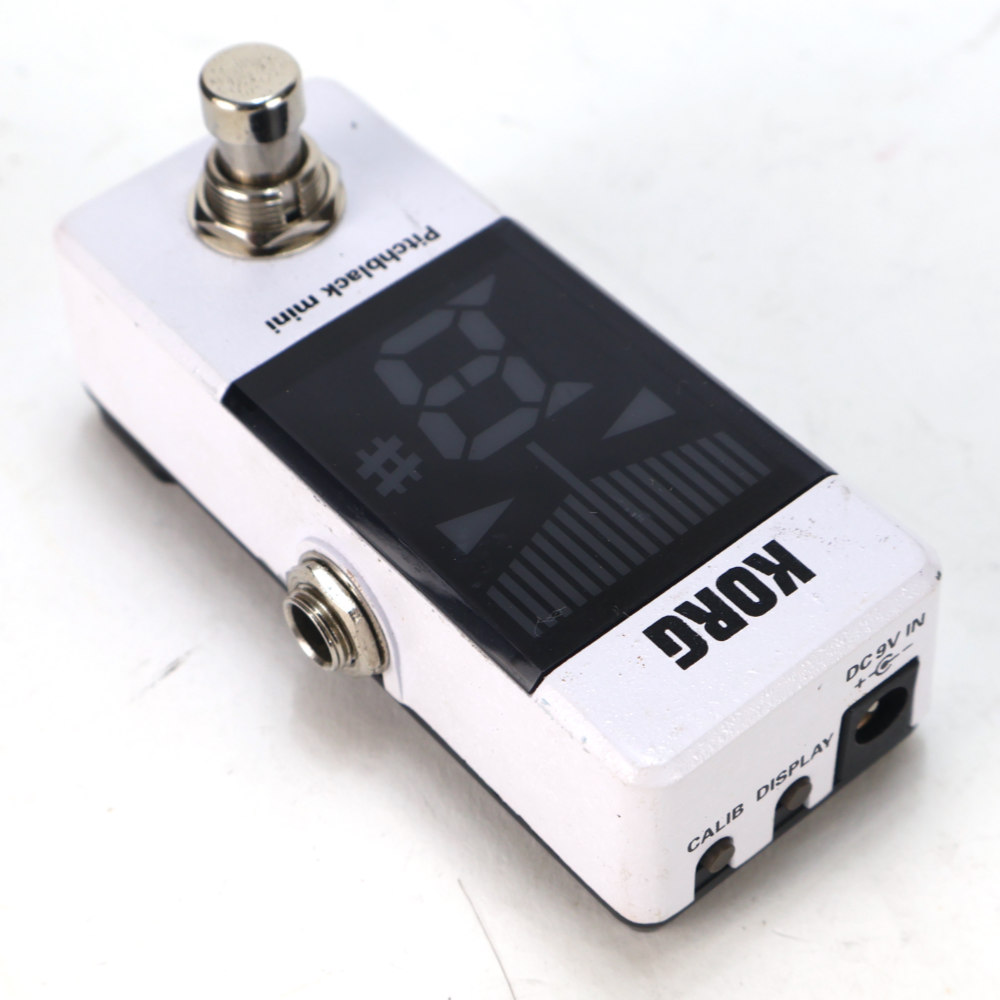 【中古】チューナー ピッチブラックミニ コルグ KORG PB-MINI-WH pitchblack mini white クロマチックチューナー リア斜めアングル画像