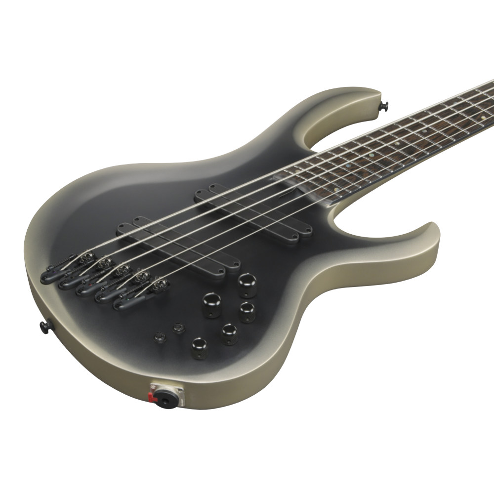 IBANEZ アイバニーズ BTB605MS-SOM Solar Eclipse Matte 5弦エレキベース ボディ斜めアングル画像
