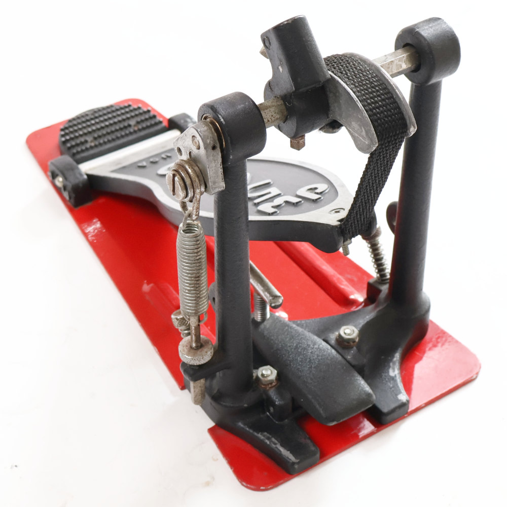 【中古】 ドラムペダル DW DW-5000 ナイロンベルトドライブ シングルペダル 本体画像 斜め 2