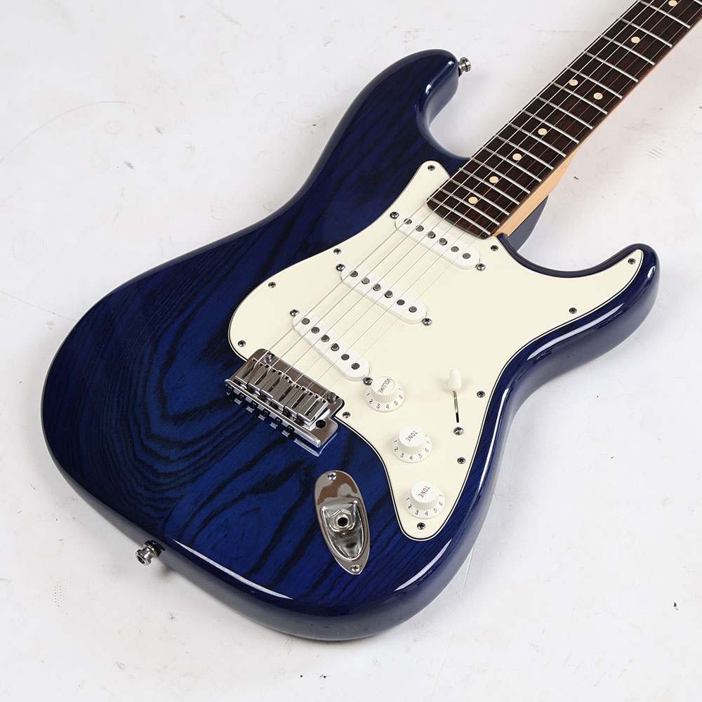 【中古】 エレキギター Fender Custom Shop Custom Amerincan Stratocaster NOS Cobalt Blue Transparent with Abigail Ybarra Abby Pickups 2013年製 Yamano Limited Edition ボディ
