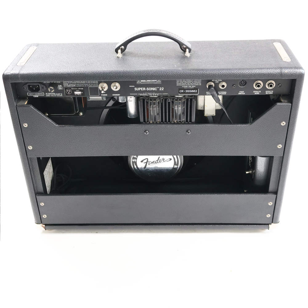 【中古】 ギターアンプ FENDER Super-Sonic 22 Combo Black 100V JPN 背面