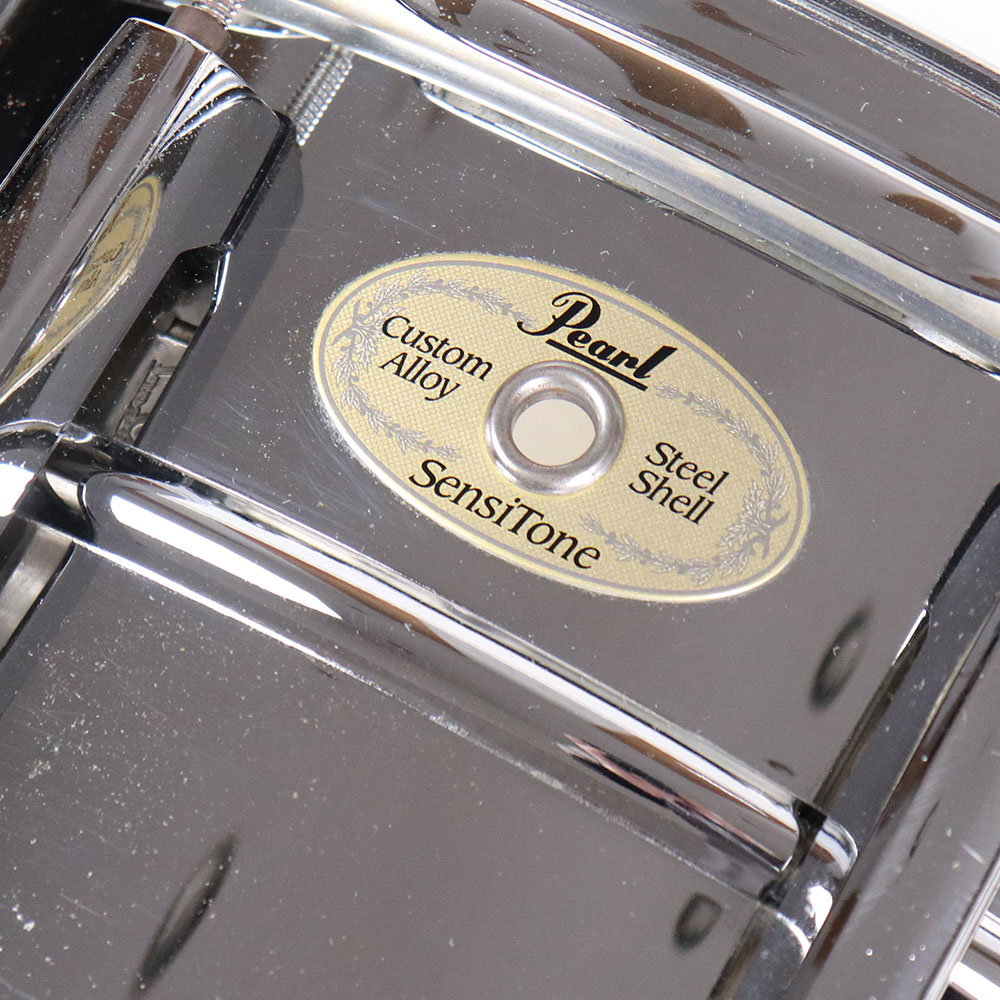 【中古】 スネアドラム パール Pearl SensiTone Steel Custom Alloy 14x6.5 スチールシェル エンブレム