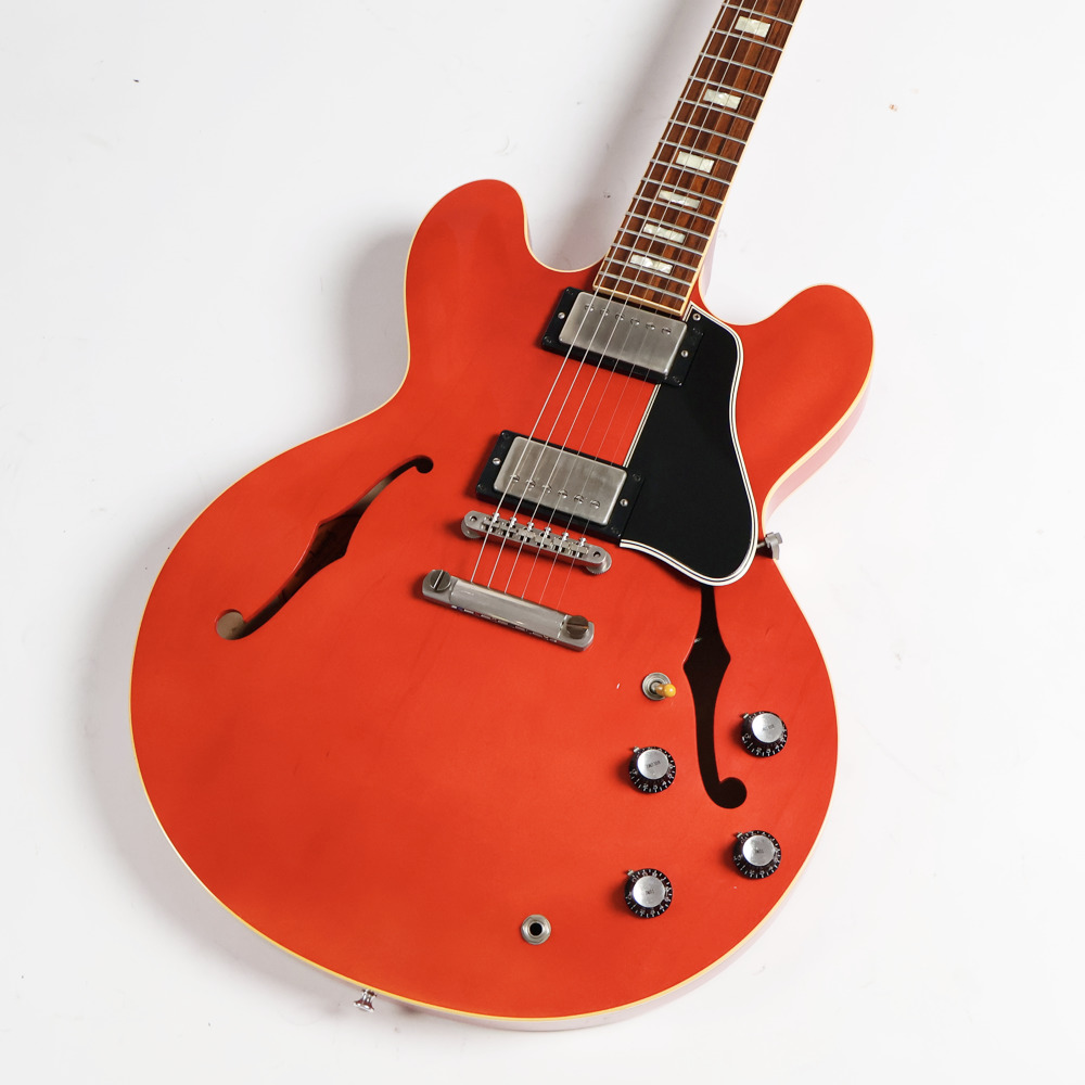 【中古】 エレキギター Gibson Custom Shop 1963 ES-335 VOS Cherry Block Inlay 2012年製 ギブソン 335 セミアコースティックギター ボディトップ