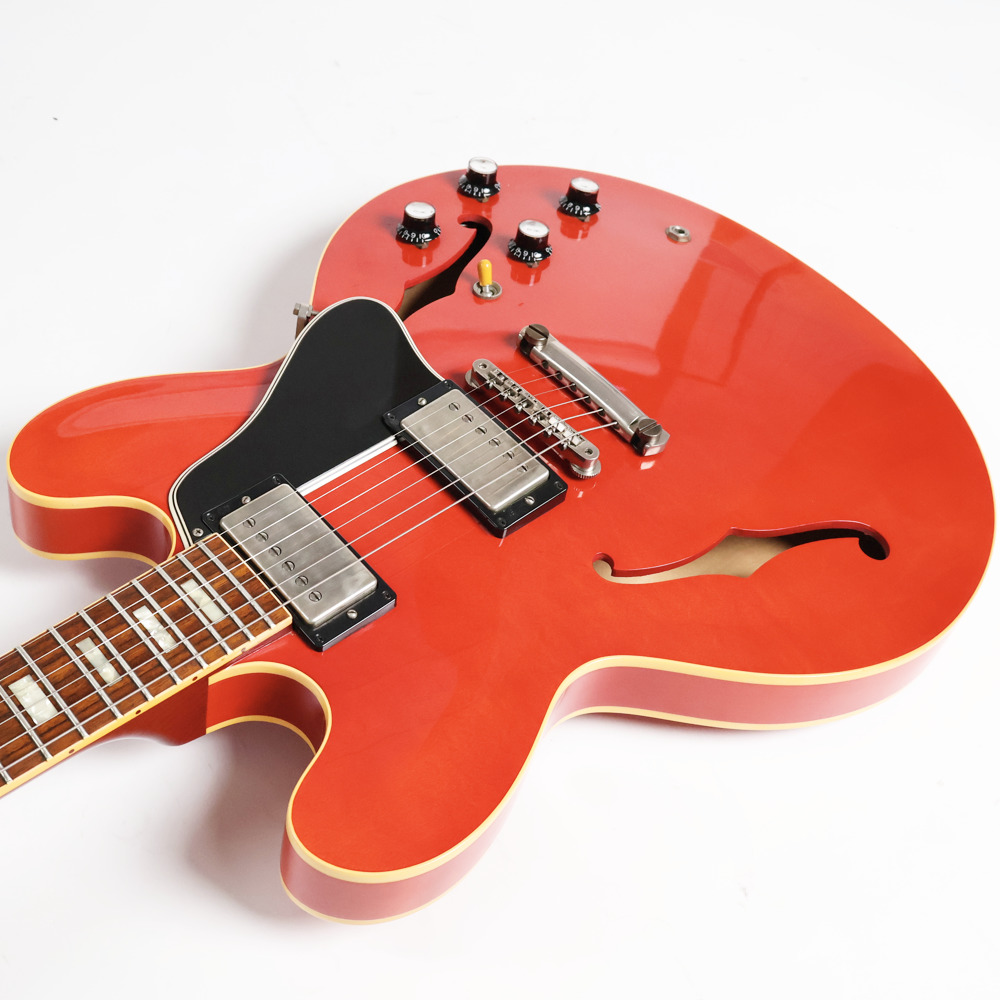 【中古】 エレキギター Gibson Custom Shop 1963 ES-335 VOS Cherry Block Inlay 2012年製 ギブソン 335 セミアコースティックギター ボディトップ