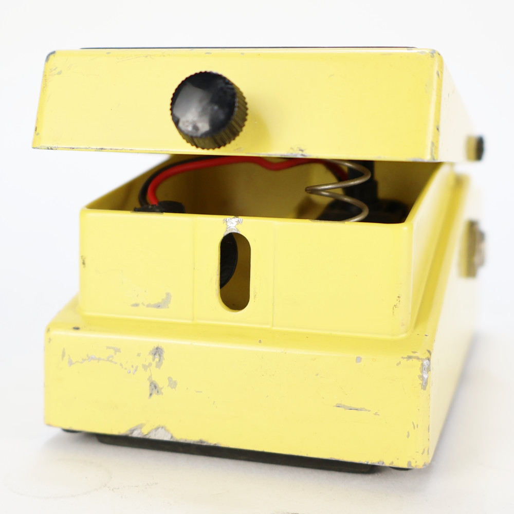 【中古】 スーパーオーバードライブ エフェクター BOSS SD-1 Super Over Drive ギターエフェクター 電池ボックスゴムパーツ