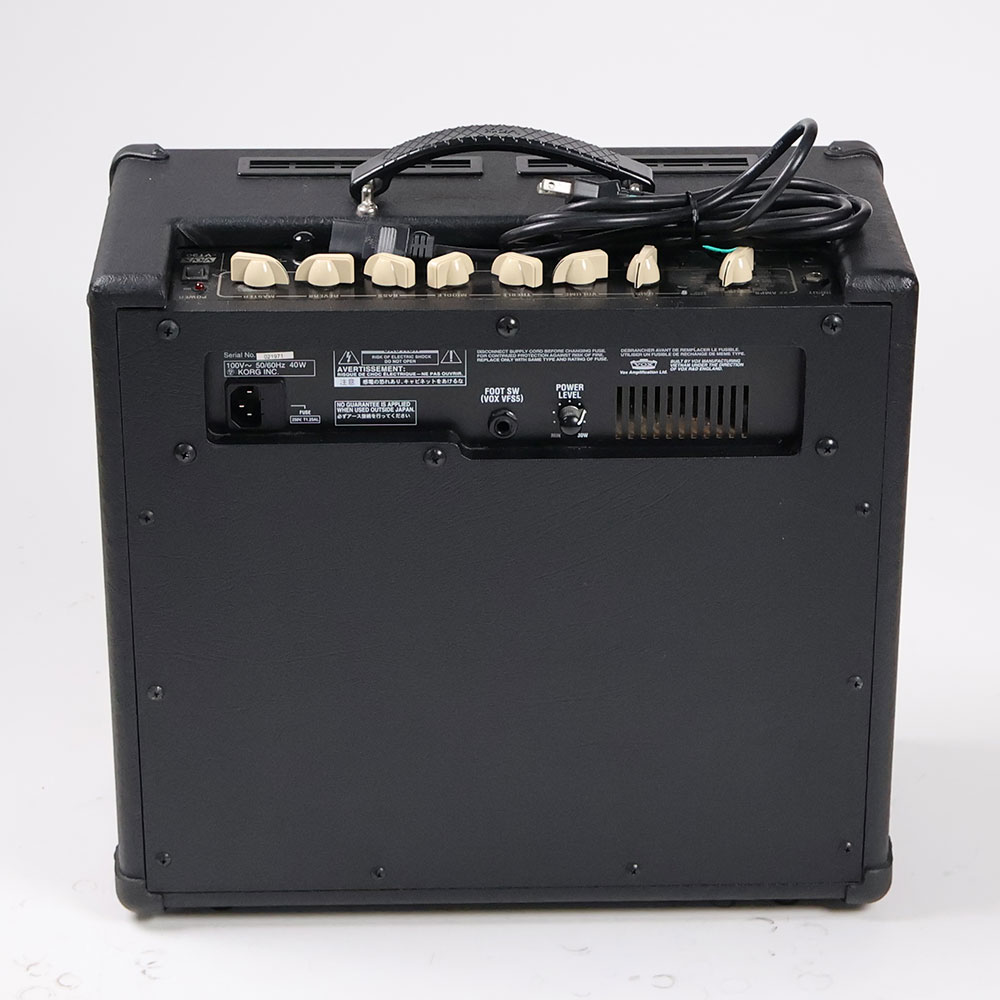 【中古】 ギターアンプ VOX VT30 背面
