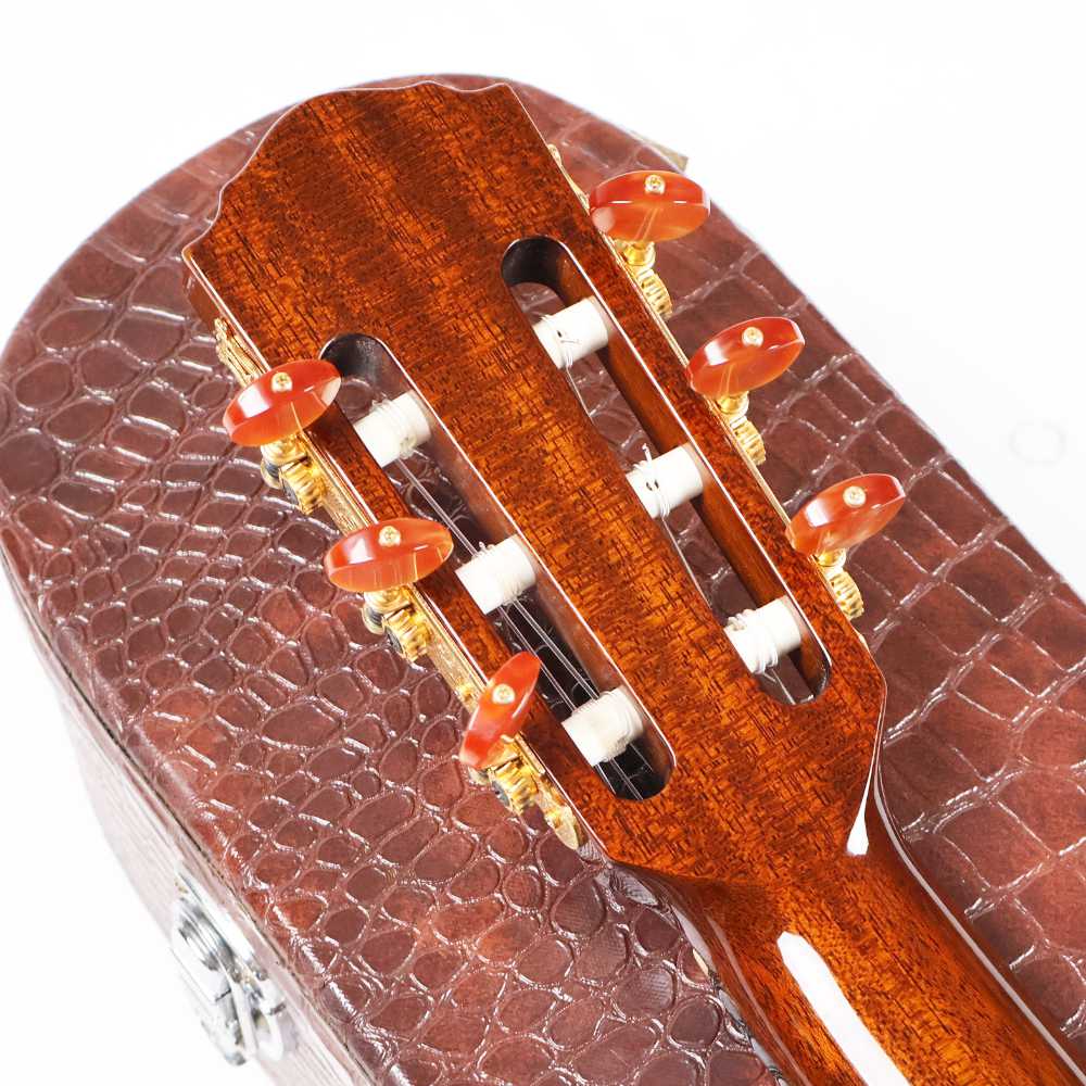 【中古】 エレガットギター Crews Maniac Sound EG1500C Natural カッタウェイ有り 薄型アーチドボディーのピックアップ付き ヘッド裏画像