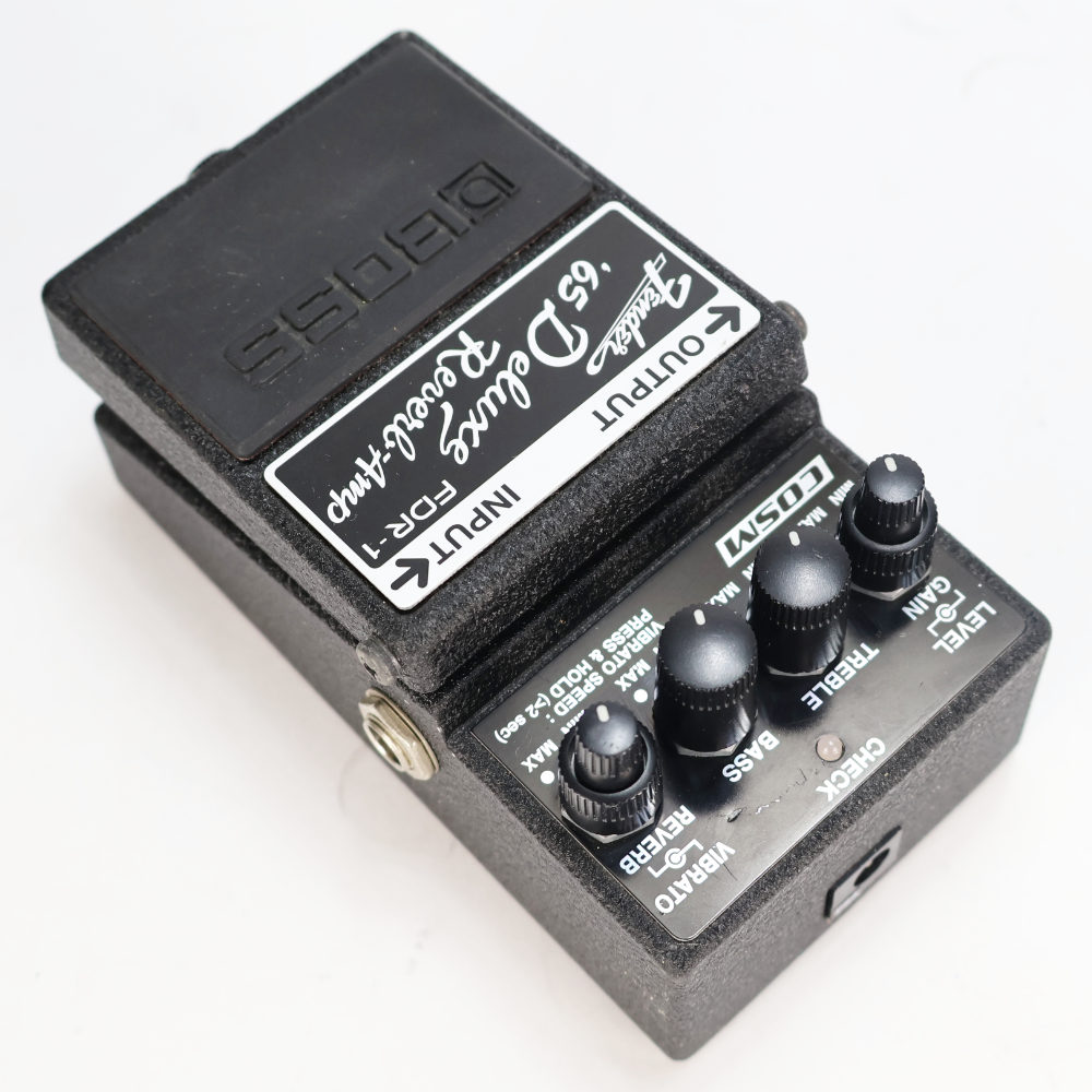 【中古】 BOSS FDR-1 Deluxe Reverb オーバードライブ ギターエフェクター 本体画像 斜め 