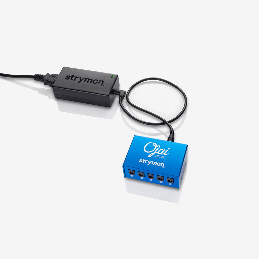 世界中どこでも使用可能なユニバーサル電源。