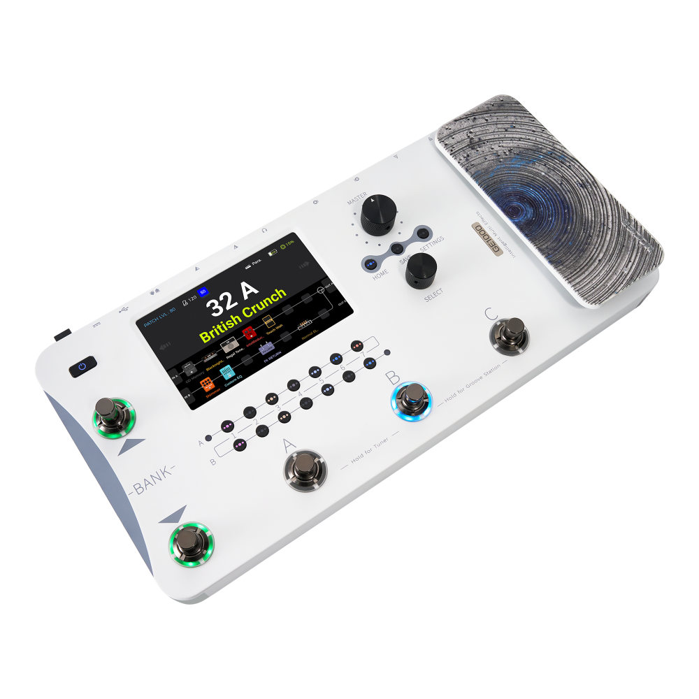 Mooer ムーアー GE1000 White マルチエフェクター ギターエフェクター 専用ケース付き 本体斜めアングル画像